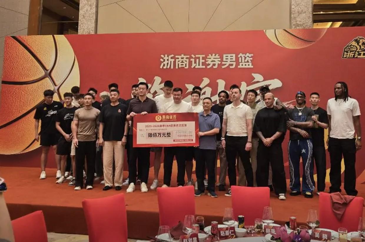 比利亚雷亚尔规划九名租借回归球员的未来