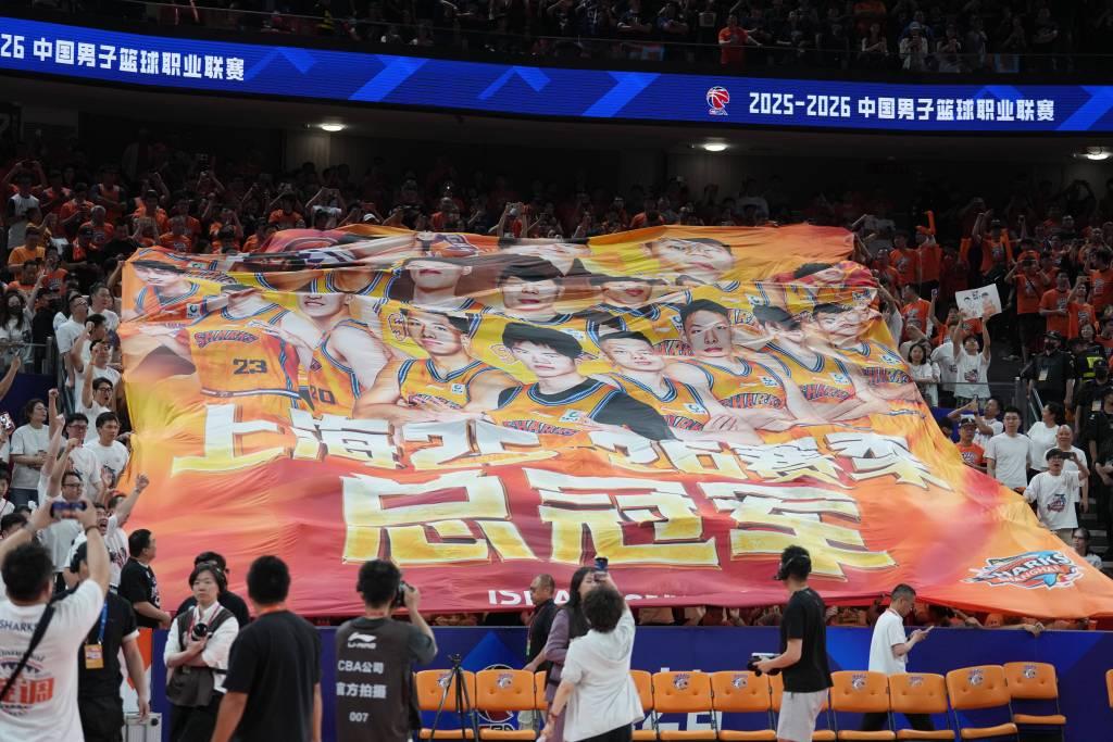 詹姆斯下家是哪？预测网站晒概率：骑士最有可能 勇热也有机会