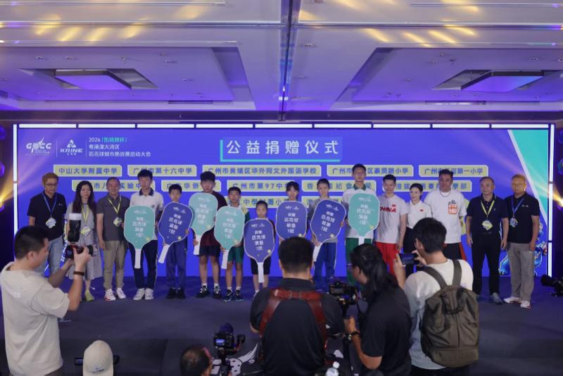 时隔16年！葡西又在1/8决赛碰面！C罗要复仇，当年0比1被淘汰！