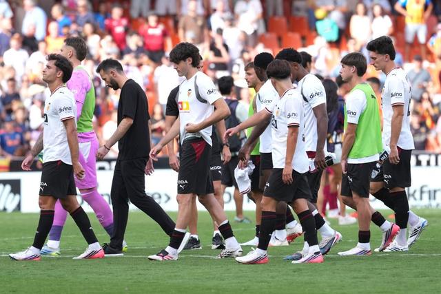 告别杜锋时代！广东男篮官宣新帅：亚科夫列维奇出任主教练
